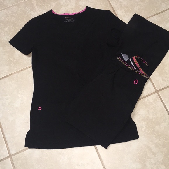 *SOLD*HeartSoul Scrub Set XXS⚫️ - Picture 1 of 5